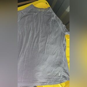 Smartwool Merino Men's Light Gray Subtle Stripe Short Sleeve Tee Medium